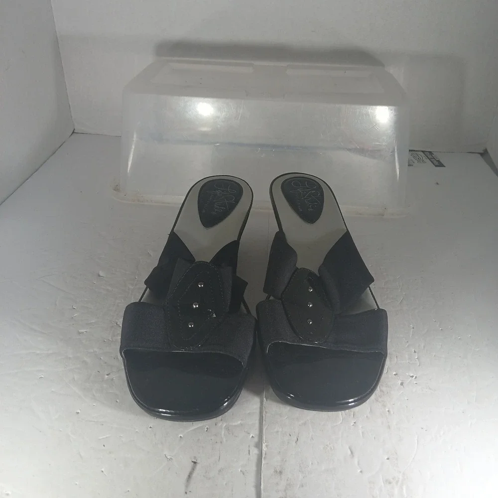 LifeStride Freedom Wedge Sandals 8M Black Soft System Low Heel Slides Studded